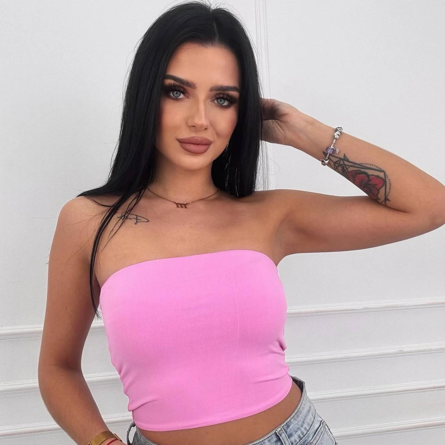 Top damski różowy elastyczny opaska bandeau nylon uniwersalny