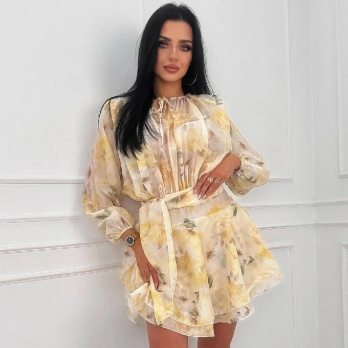 Sukienka szyfonowa w kwiaty rozkloszowana z falbanami elegancka na wesele komunię