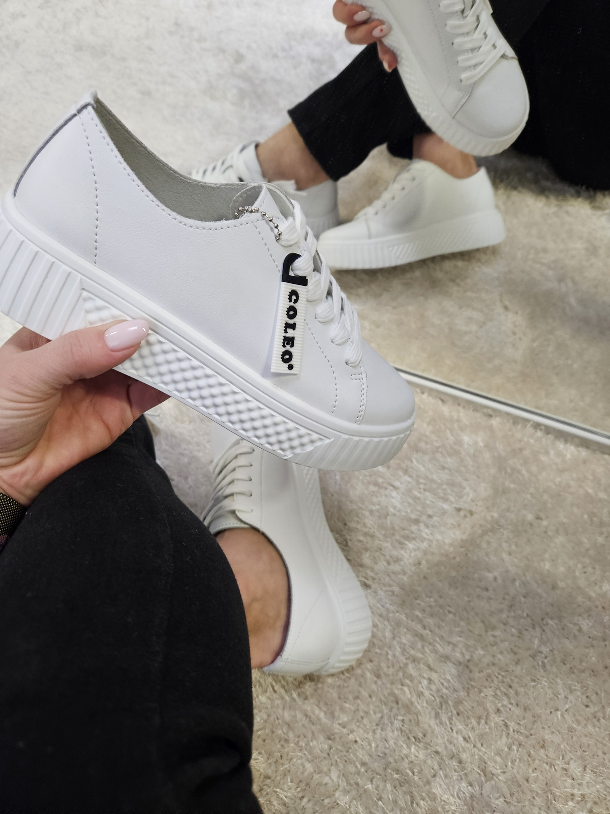 Skórzane  sneakersy półbuty damskie  na platformie białe