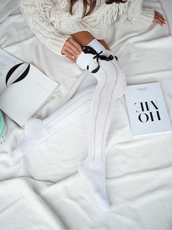 Damskie zakolanówki świąteczne ażurowe warkocz ze wstążką białe