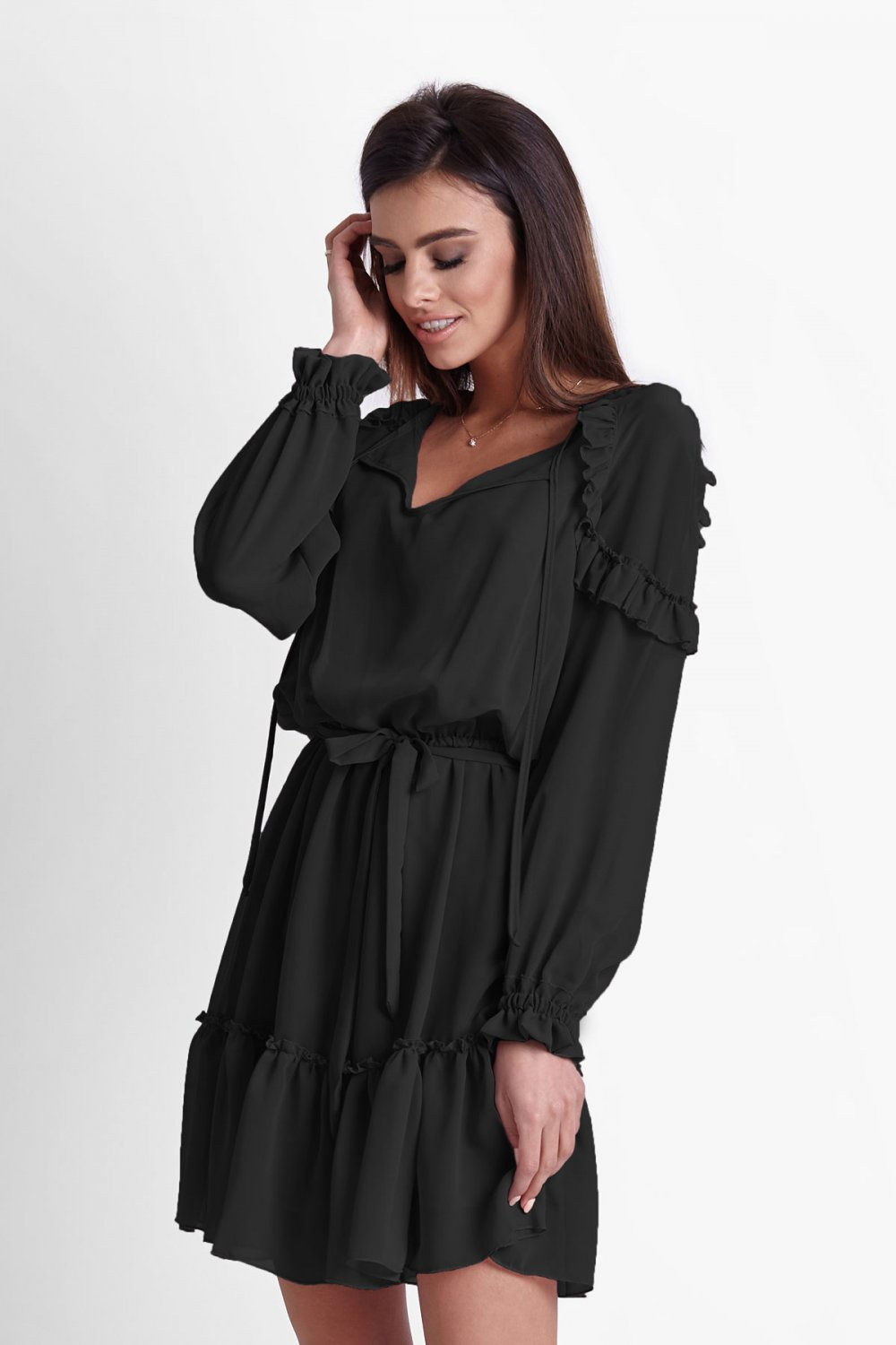 Szyfonowa  Felicia Mała Czarna Sukienka Rozkloszowana Na Co Dzień
