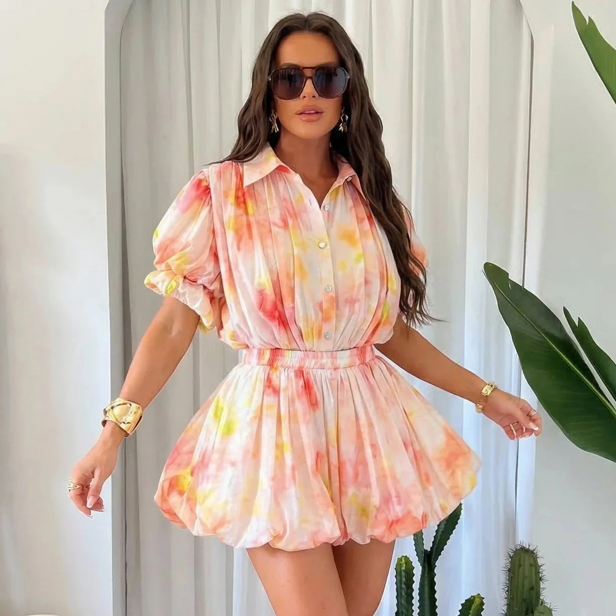 Komplet damski letni koszula bufiaste rękawy szorty pastelowy wzór różowy