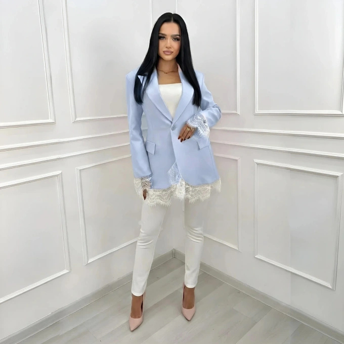 Marynarka damska błękitna z koronką elegancka taliowana romantyczna