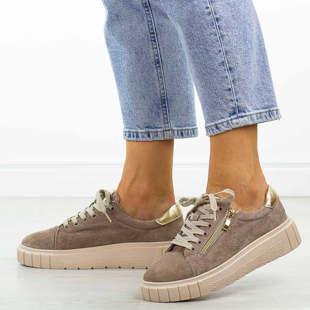 Beżowe skórzane półbuty damskie Cambell 