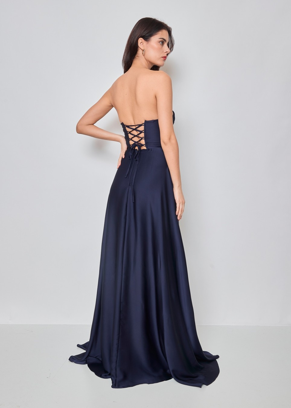 Elegancka  MAXI Sukienka satynowa EMMA granatowa