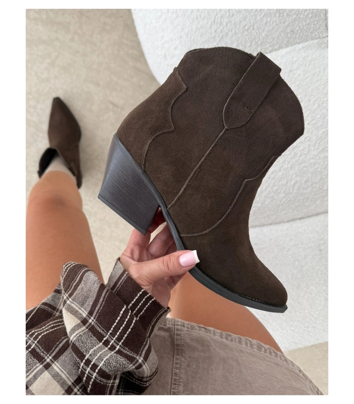 Botki Kowbojki damskie ze skóry naturalnej czekoladowe