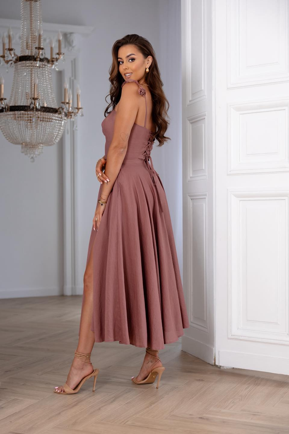 Elegancki Komplet damski Milo o długości midi + gorset rose