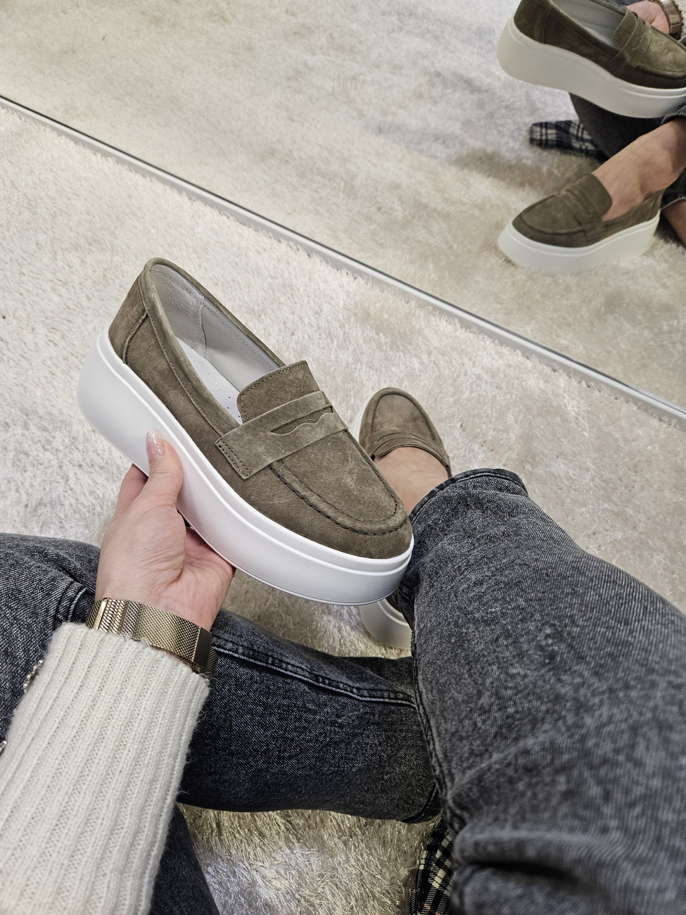 Mokasyny damskie na platformie ze skóry naturalnej khaki