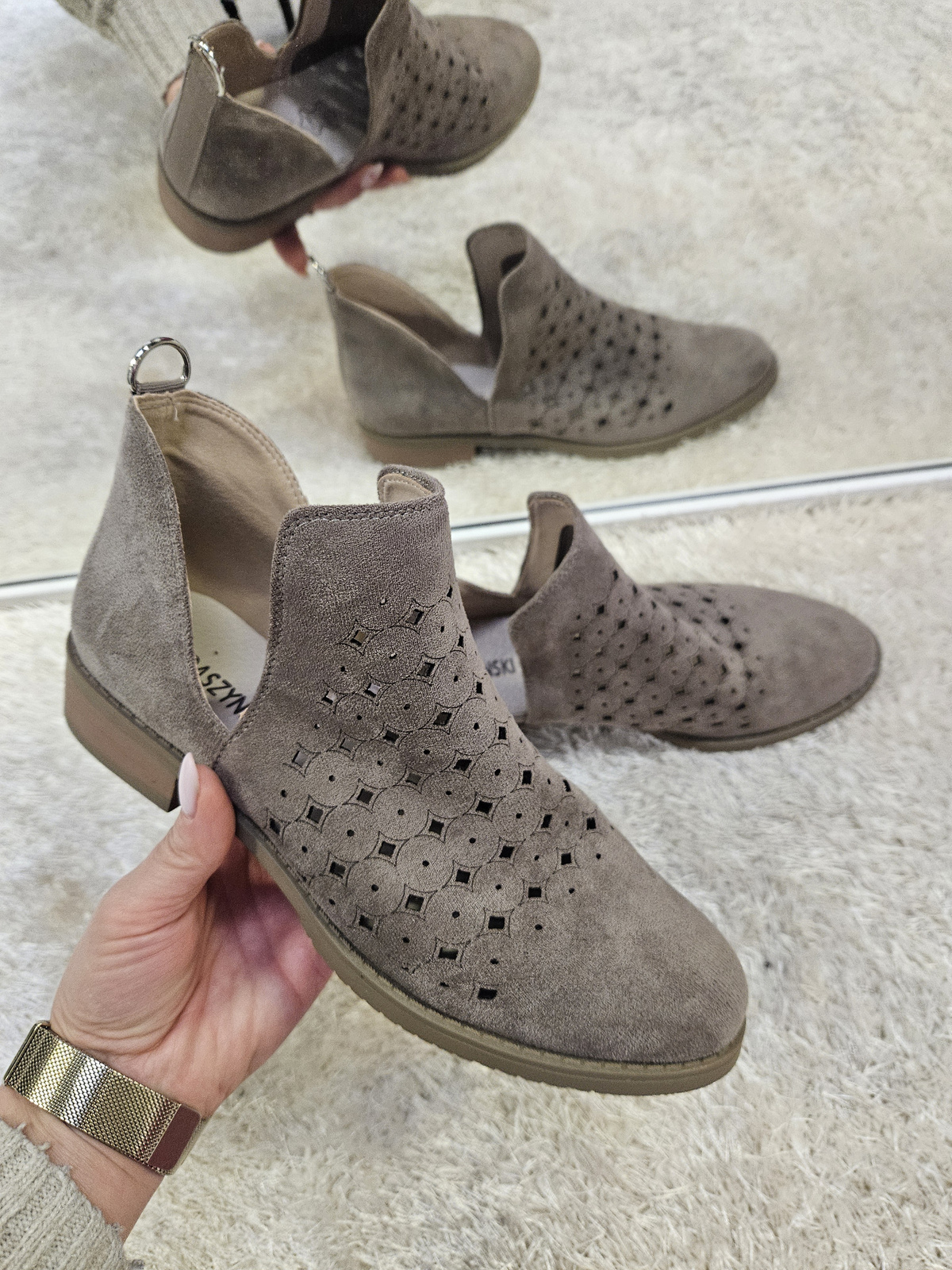 Brązowe ażurowe pólbuty  botki damskie na obcasie 