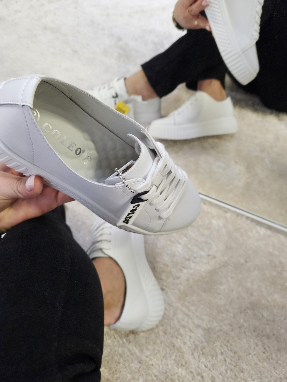 Skórzane  sneakersy półbuty damskie  na platformie białe