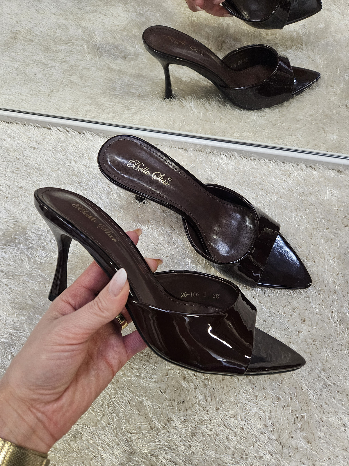 Klapki Camila na obcasie eko skóra  czekoladowe