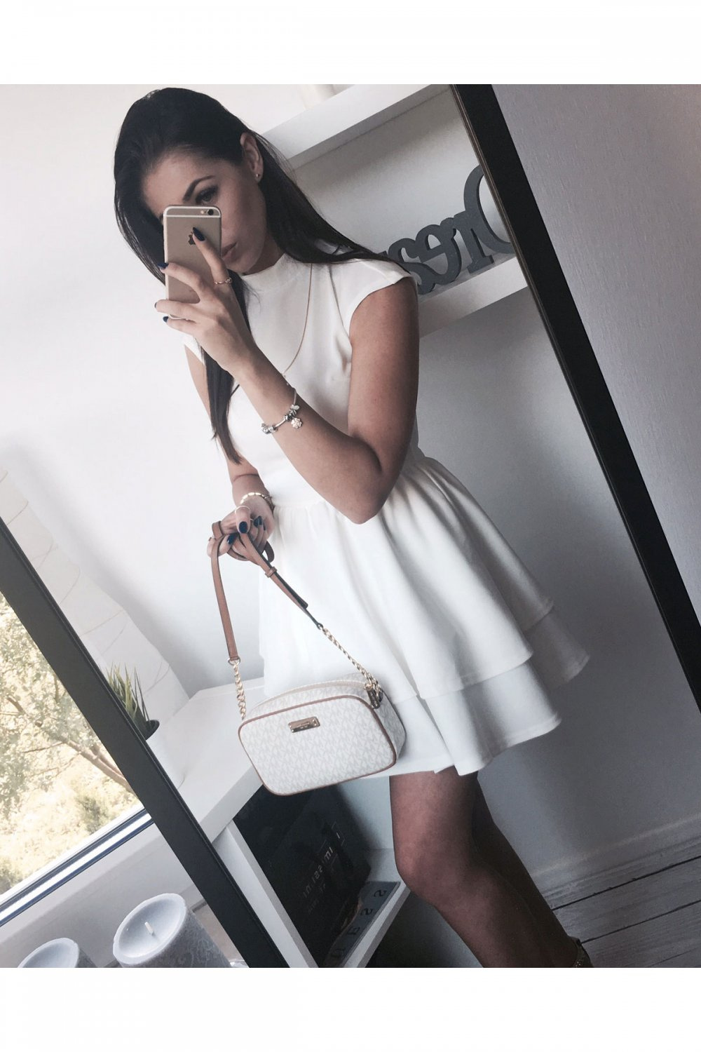 Rozkloszowana  Sandra Krótka Elegancka Ecru Sukienka
