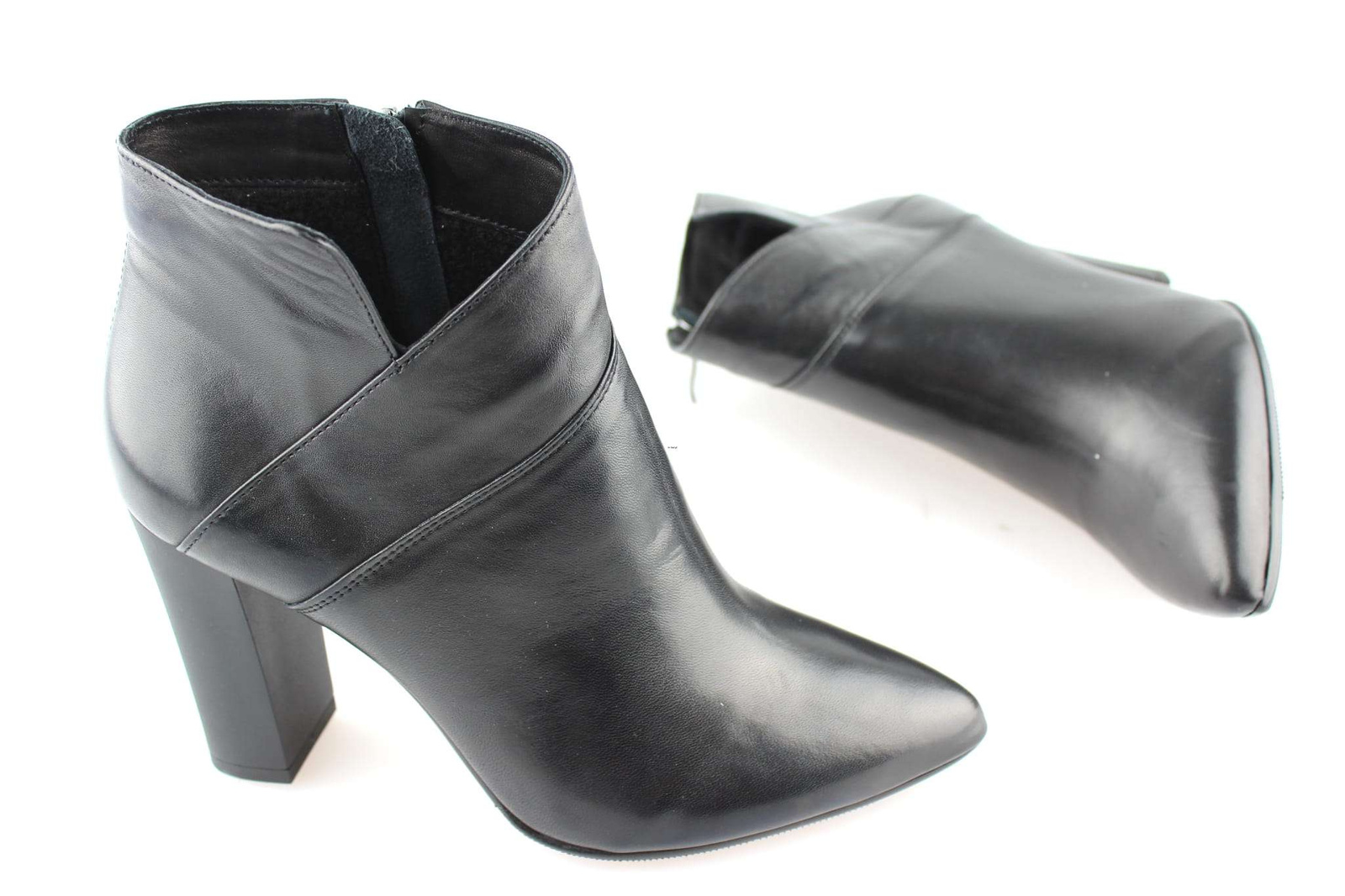 Botki damskie na szpilce Czarne skórzane ocieplane eleganckie