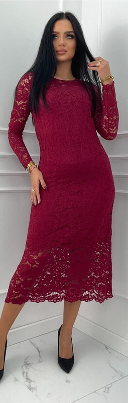 Elegancka sukienka midi z koronki, kolor bordowy – wieczorowa i szykowna