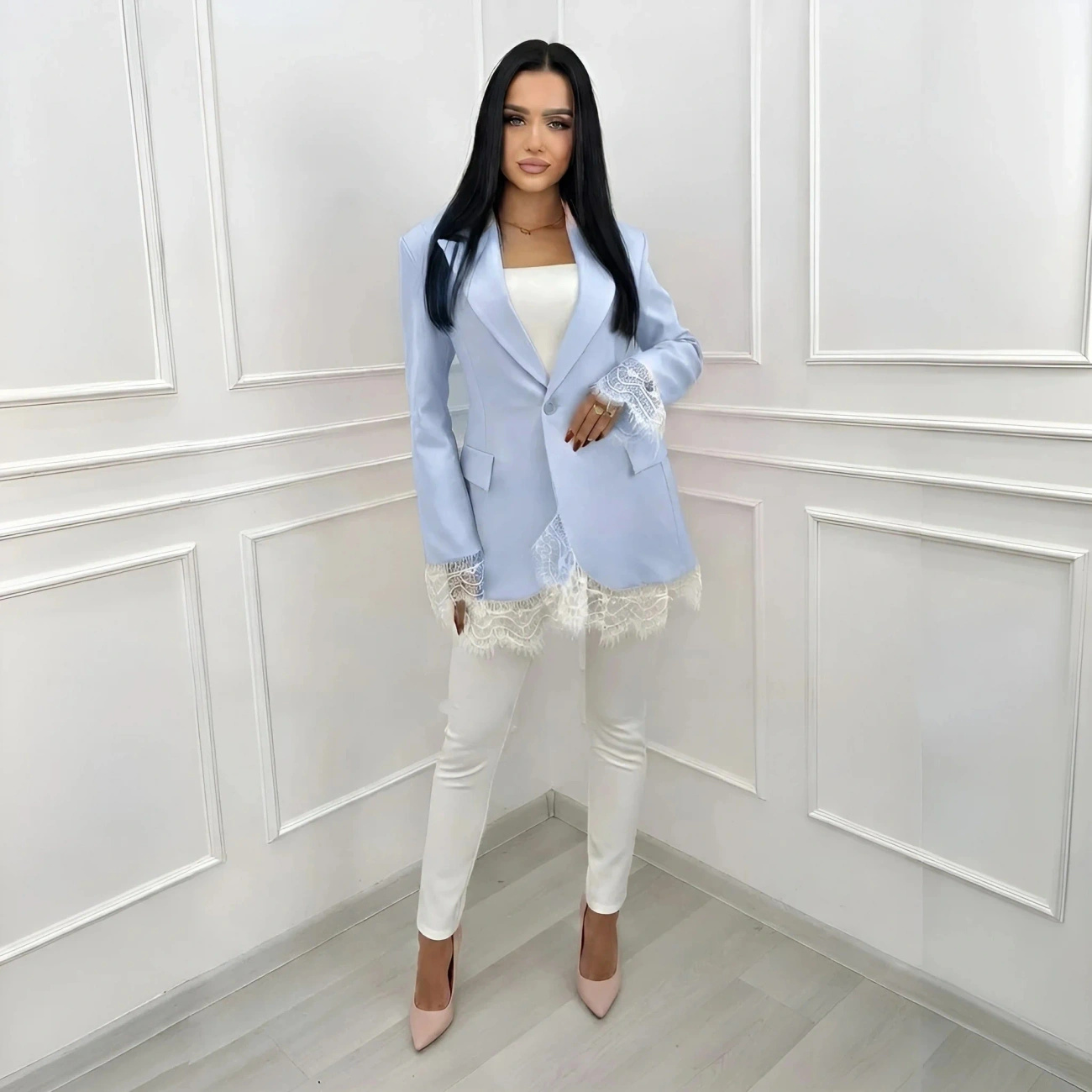 Marynarka damska błękitna z koronką elegancka taliowana romantyczna