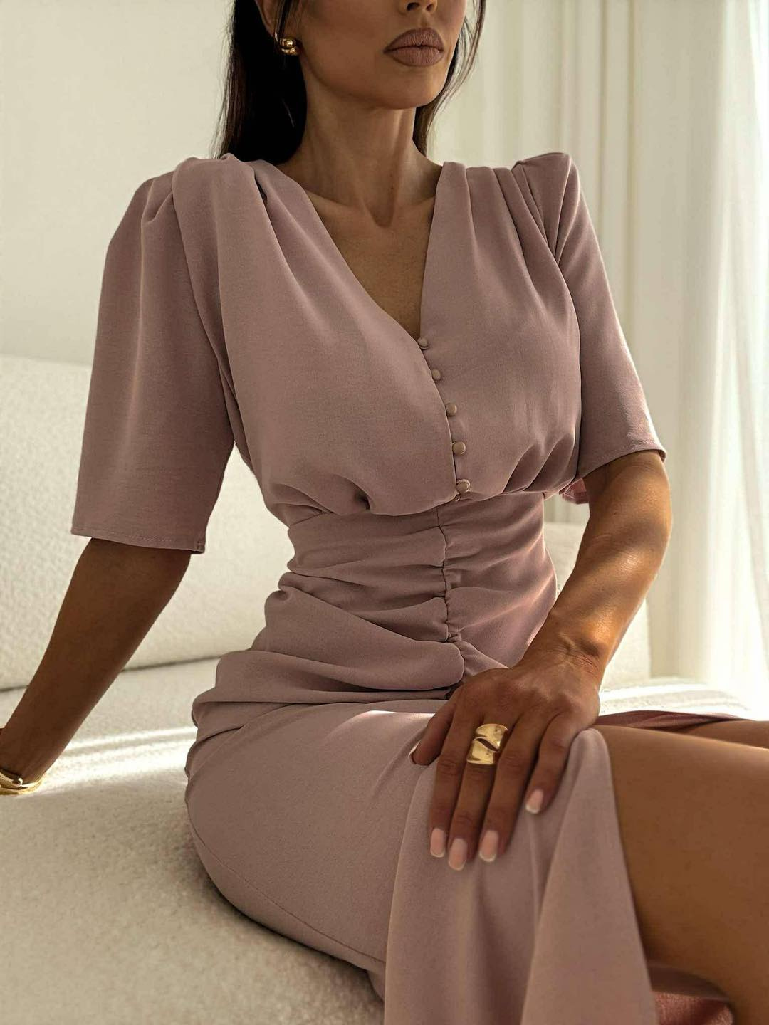 Elegancka midi SUKIENKA Z WISKOZĄ  VENEZIA PUDROWA