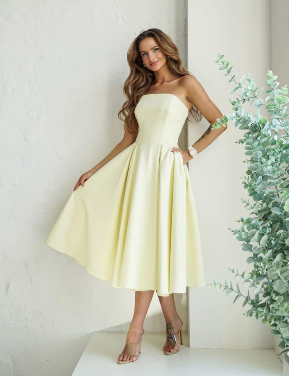 Elegancka gorsetowa midi Sukienka Anabel żółty