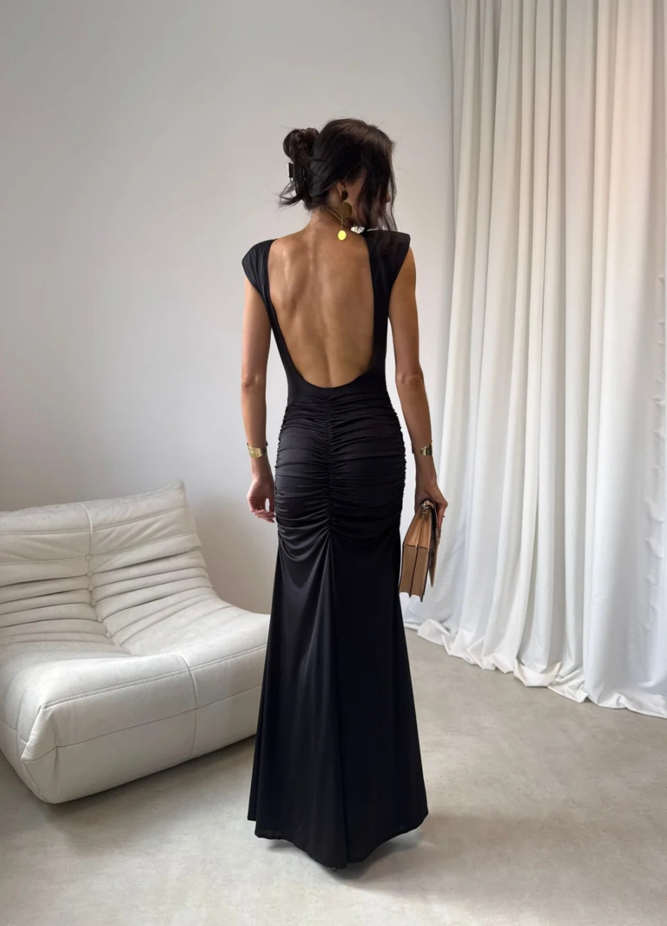 Aurelia - sukienka maxi w kolorze czarnym