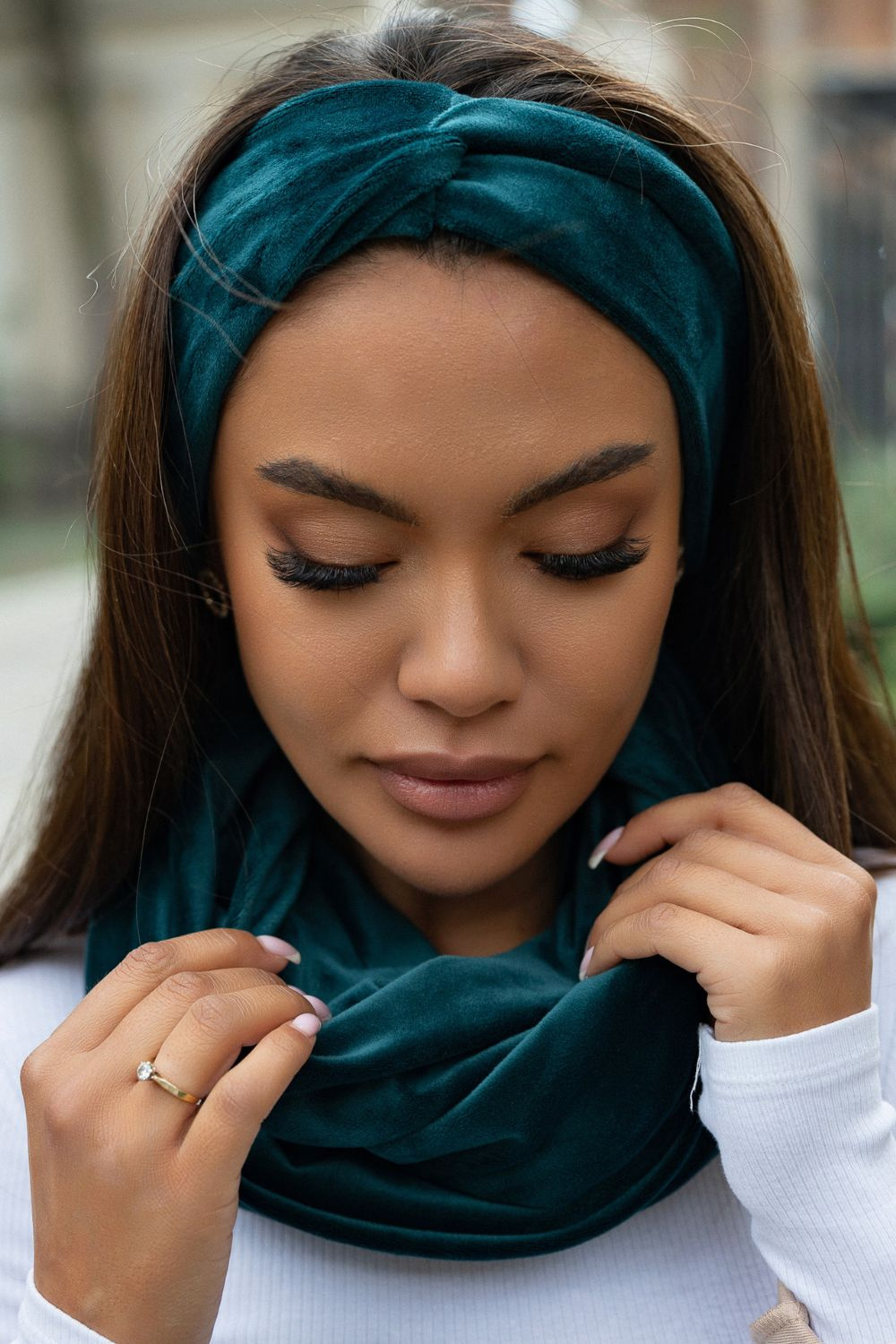 Zielony Welurowy Komplet Opaska I Komin