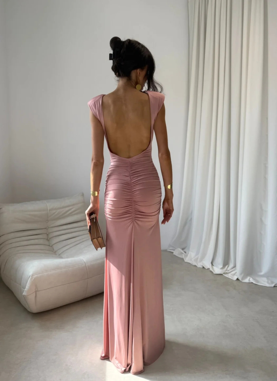 Aurelia - sukienka maxi w kolorze różowym