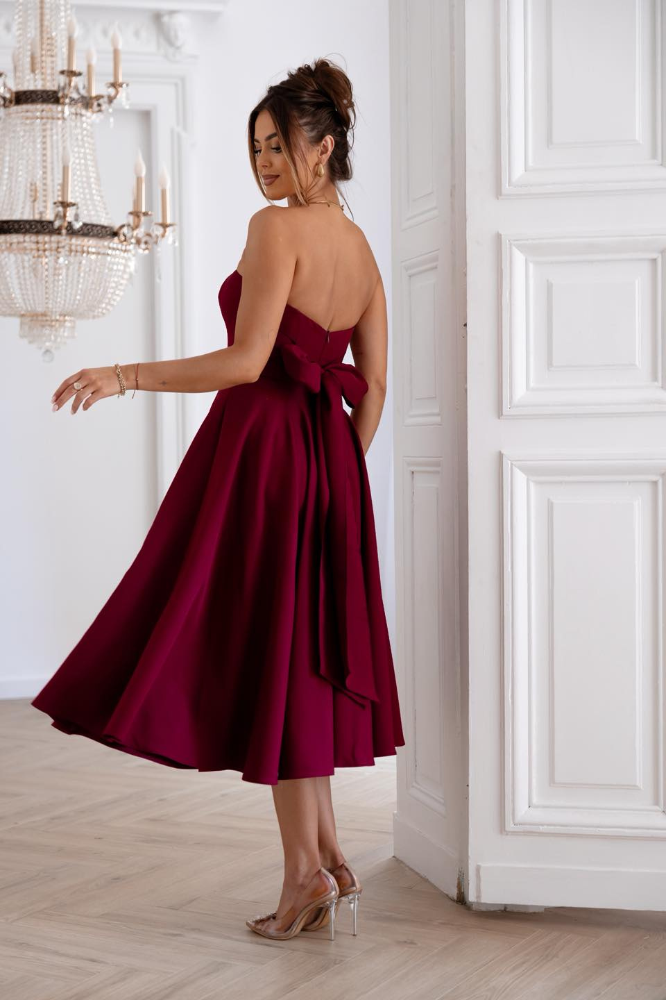 Elegancka gorsetowa midi Sukienka Asti bordowa