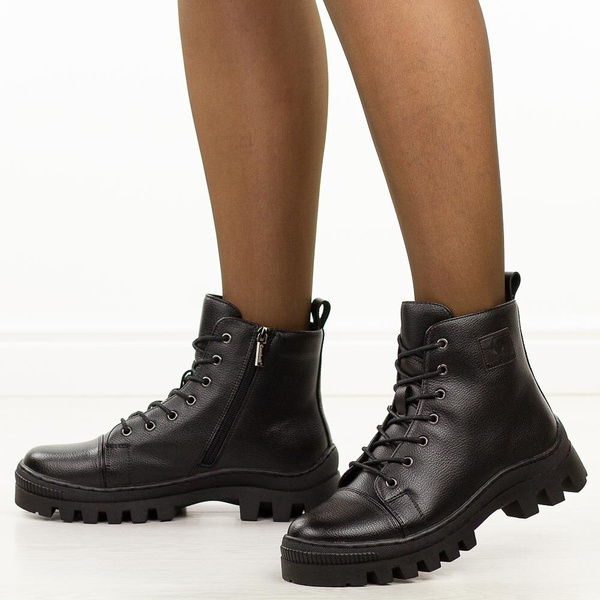 Botki damskie Czarne skórzane trzewiki ocieplane trapery - czarne