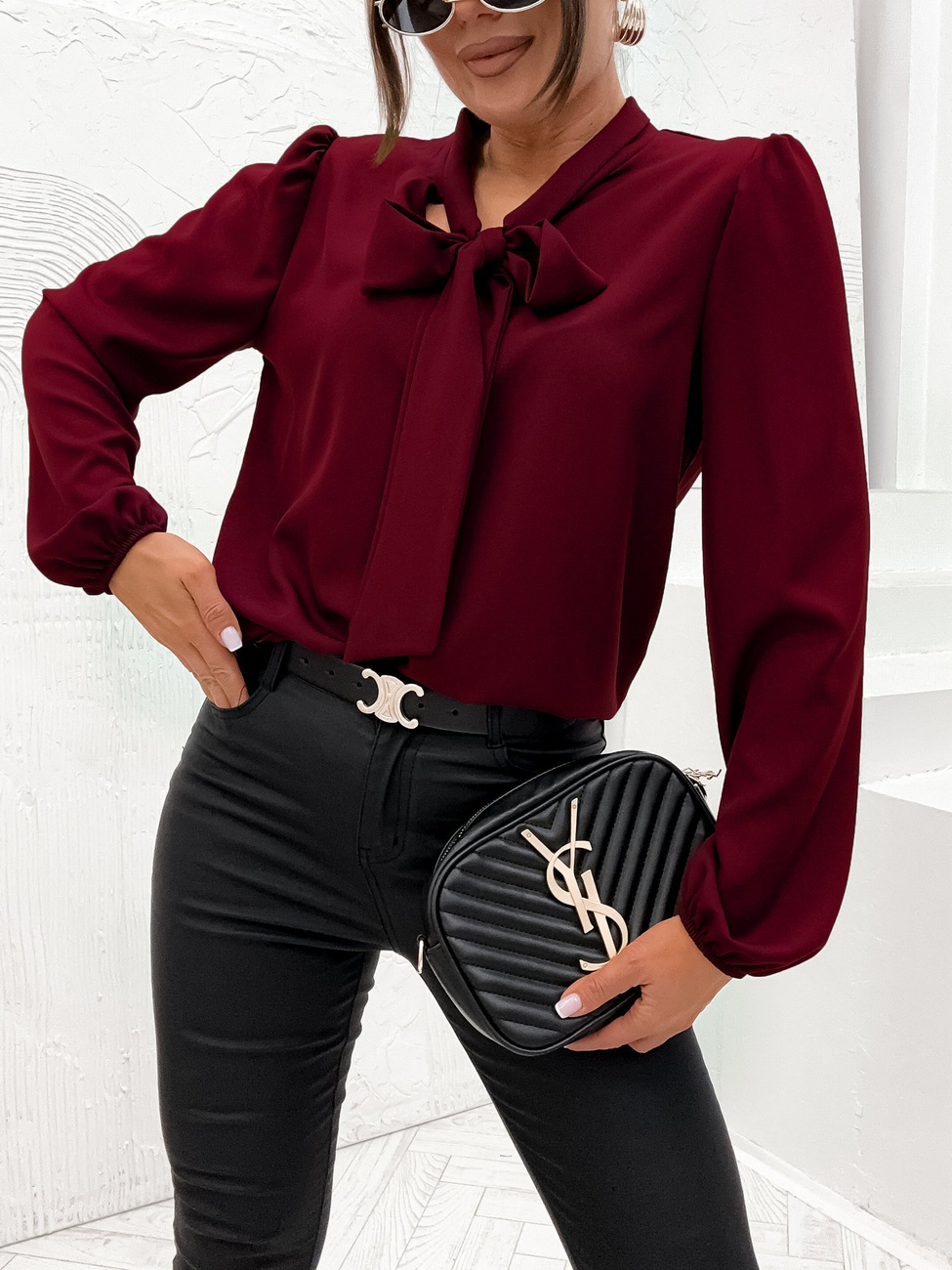 Elegancka Bluzka damska z kokardą Snowflake bordowa