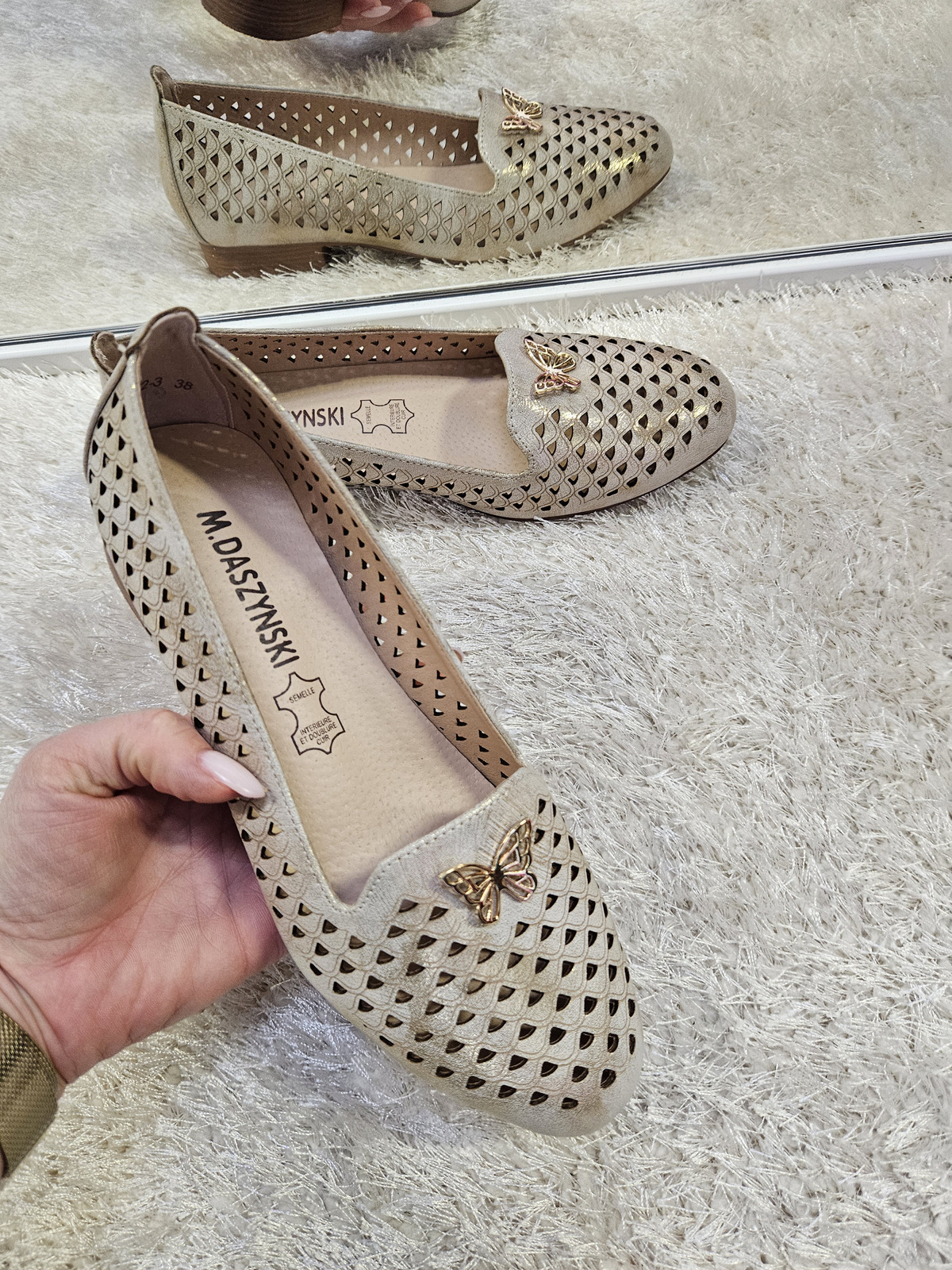 Złote damskie ażurowe baleriny  Marika 