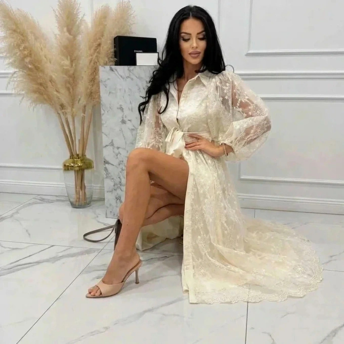 Sukienka Maxi Kremowa Koronkowa w Kwiaty Elegancka na Wesele BELOTTA