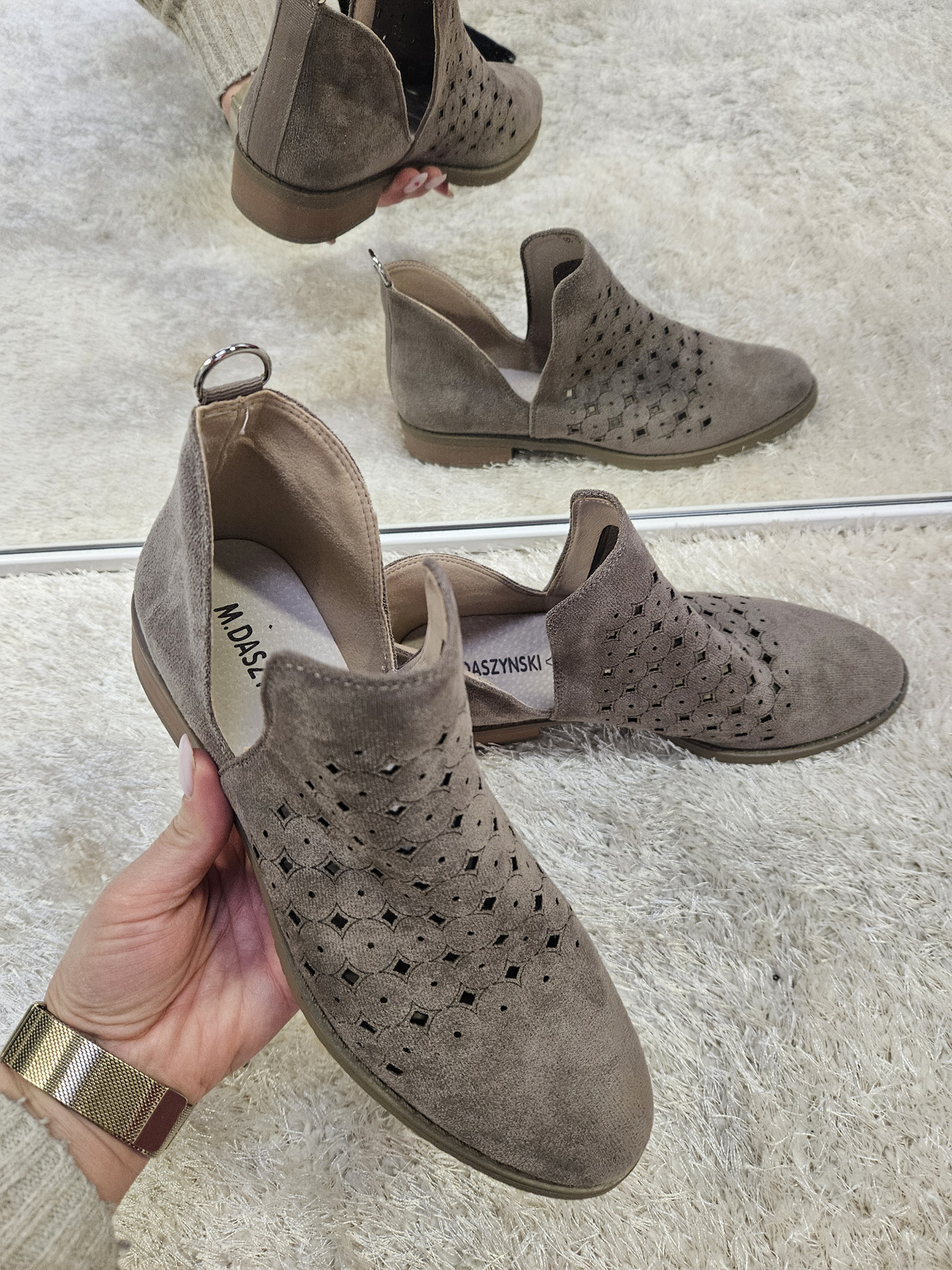 Brązowe ażurowe pólbuty  botki damskie na obcasie 