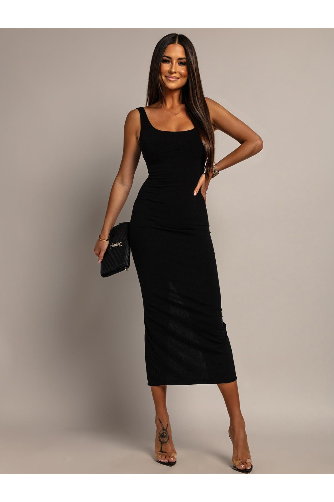 ELEGANCKA DOPASOWANA SUKIENKA MIDI PATI Czarny 