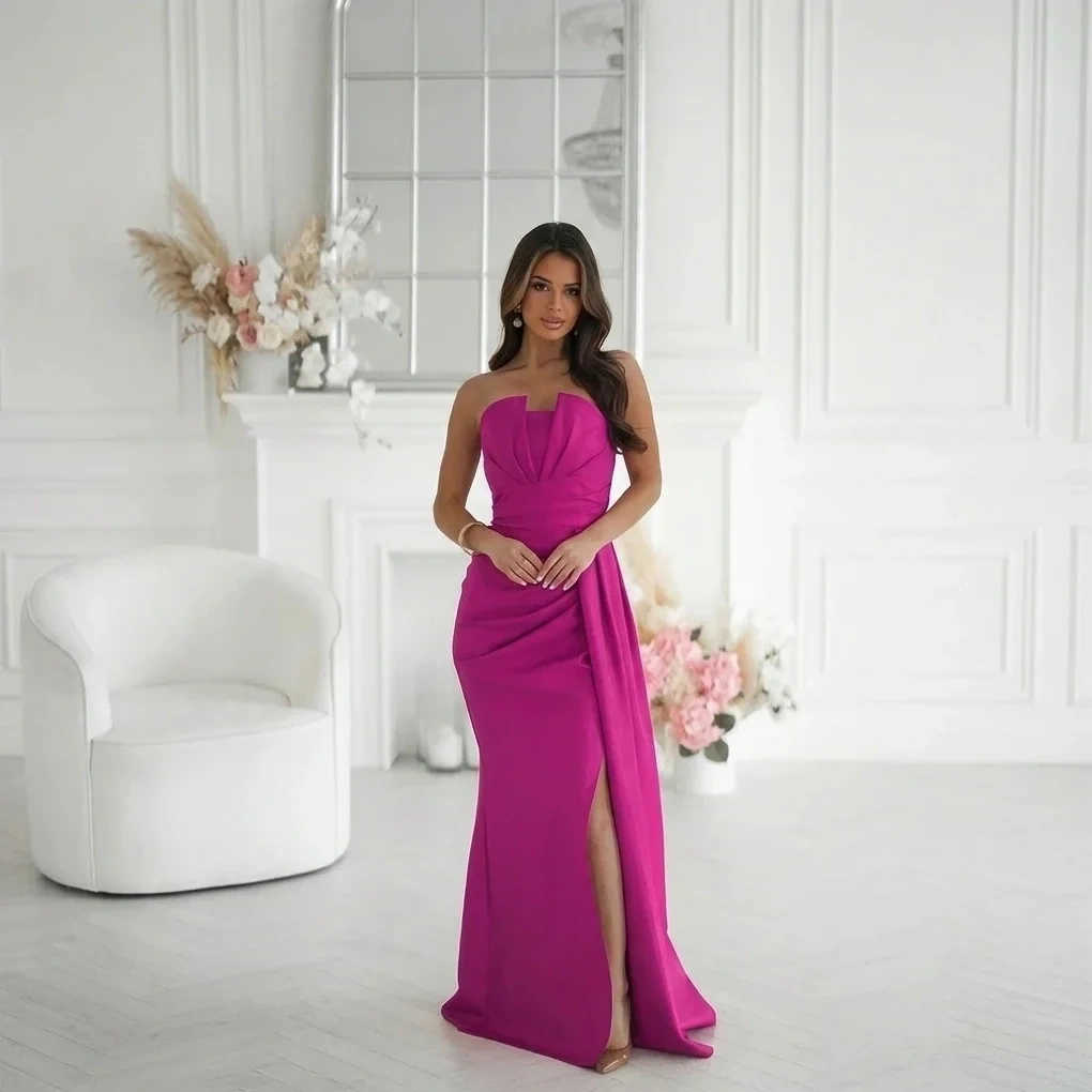 Sukienka Wieczorowa Maxi Fuksja Brokatowa z Rozcięciem