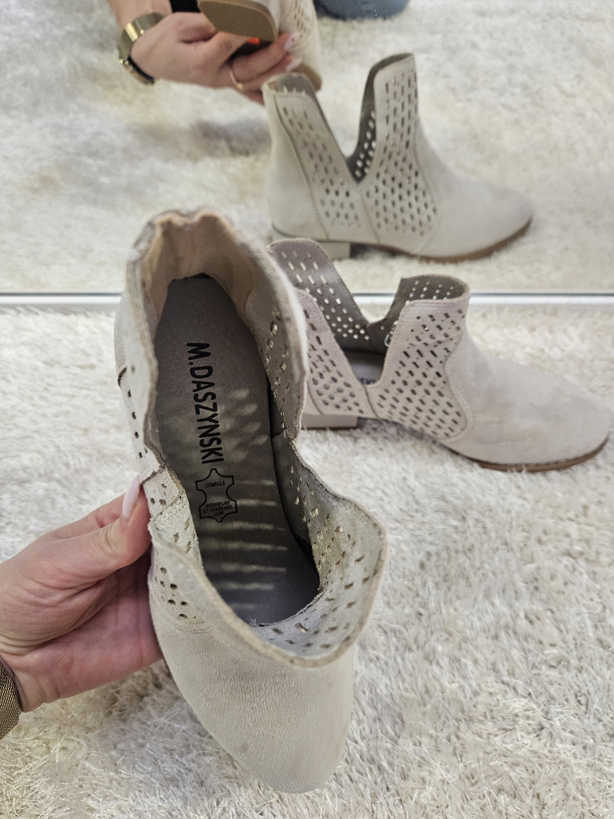 Beżowe ażurowe pólbuty  botki damskie na obcasie 