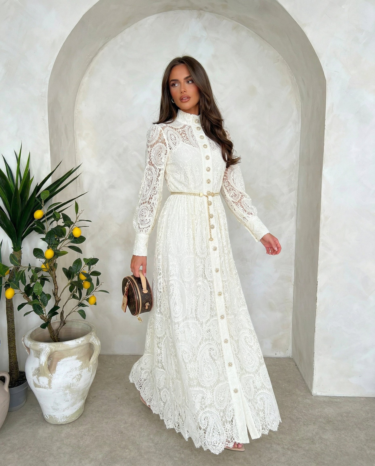 Sukienka koronkowa ecru maxi elegancka na wesele komunię z długim rękawem LACEWAVE