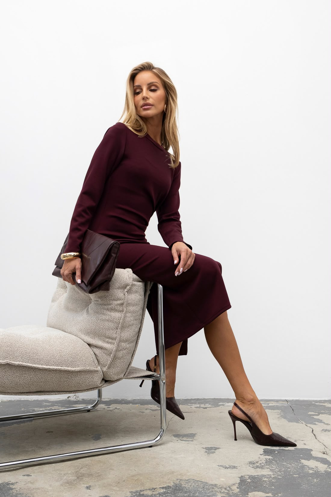 Elegancka SUKIENKA MIDI ARAMINTA bordowa