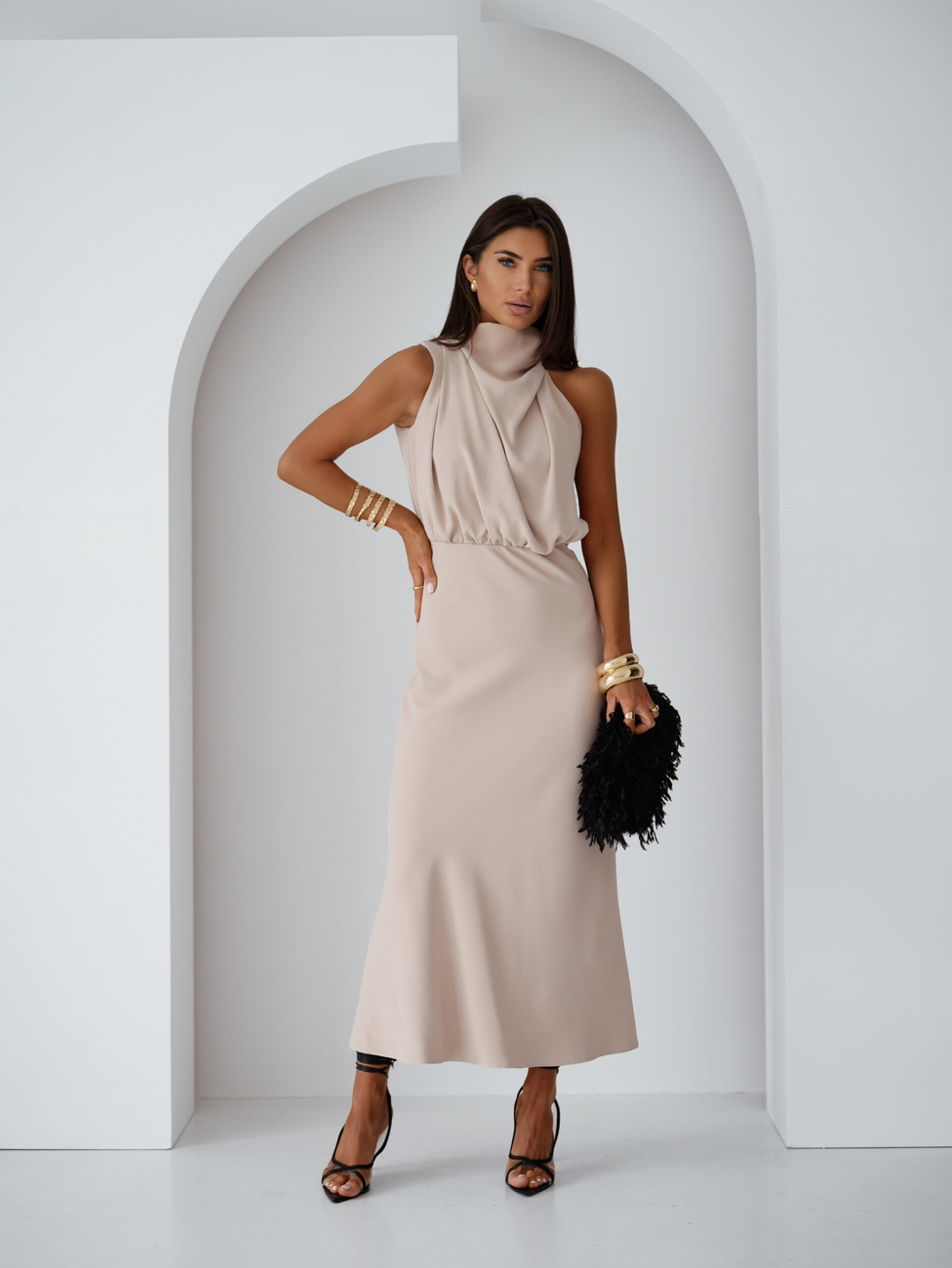 Elegancka maxi Sukienka MOON – beżowy