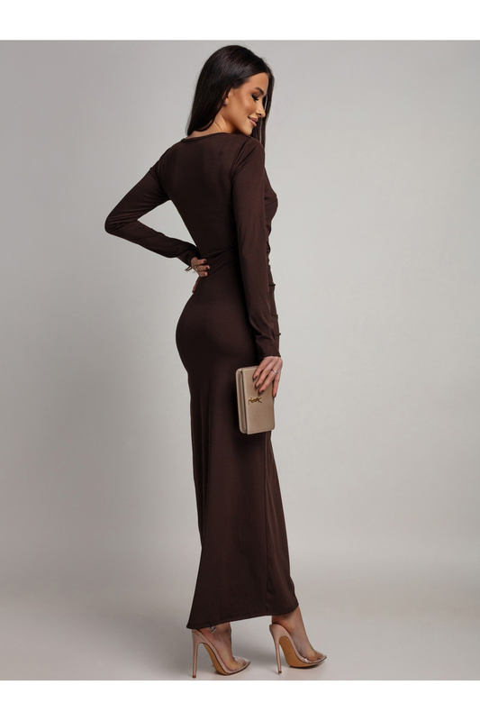 ELEGANCKA SUKIENKA MAXI Z BIŻUTERYJNYM ZDOBIENIEM ELVI  BRĄZOWA