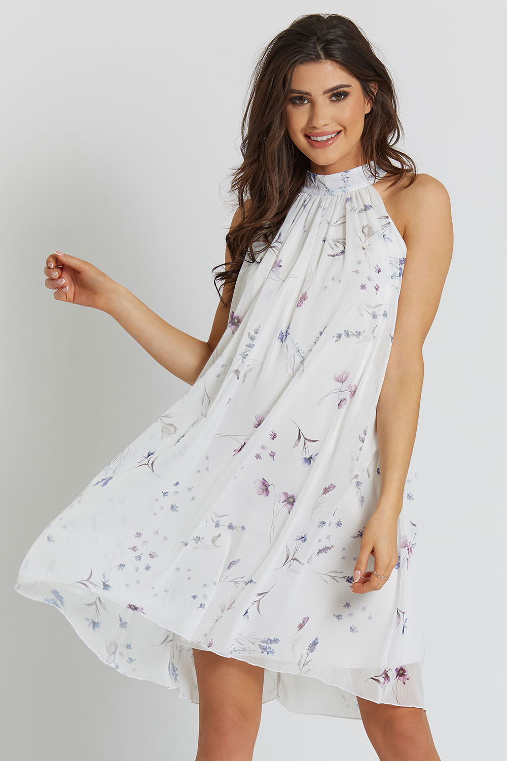  Liv Biała Elegancka Mini Sukienka Rozkloszowana Ze Stójką
