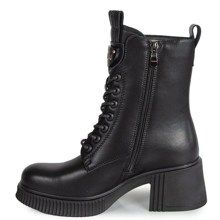 Botki damskie ze skóry naturalnej wysokie sznurowane na klocku czarne