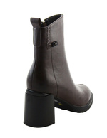 Botki damskie  skórzane na obcasie ocieplane  brązowe