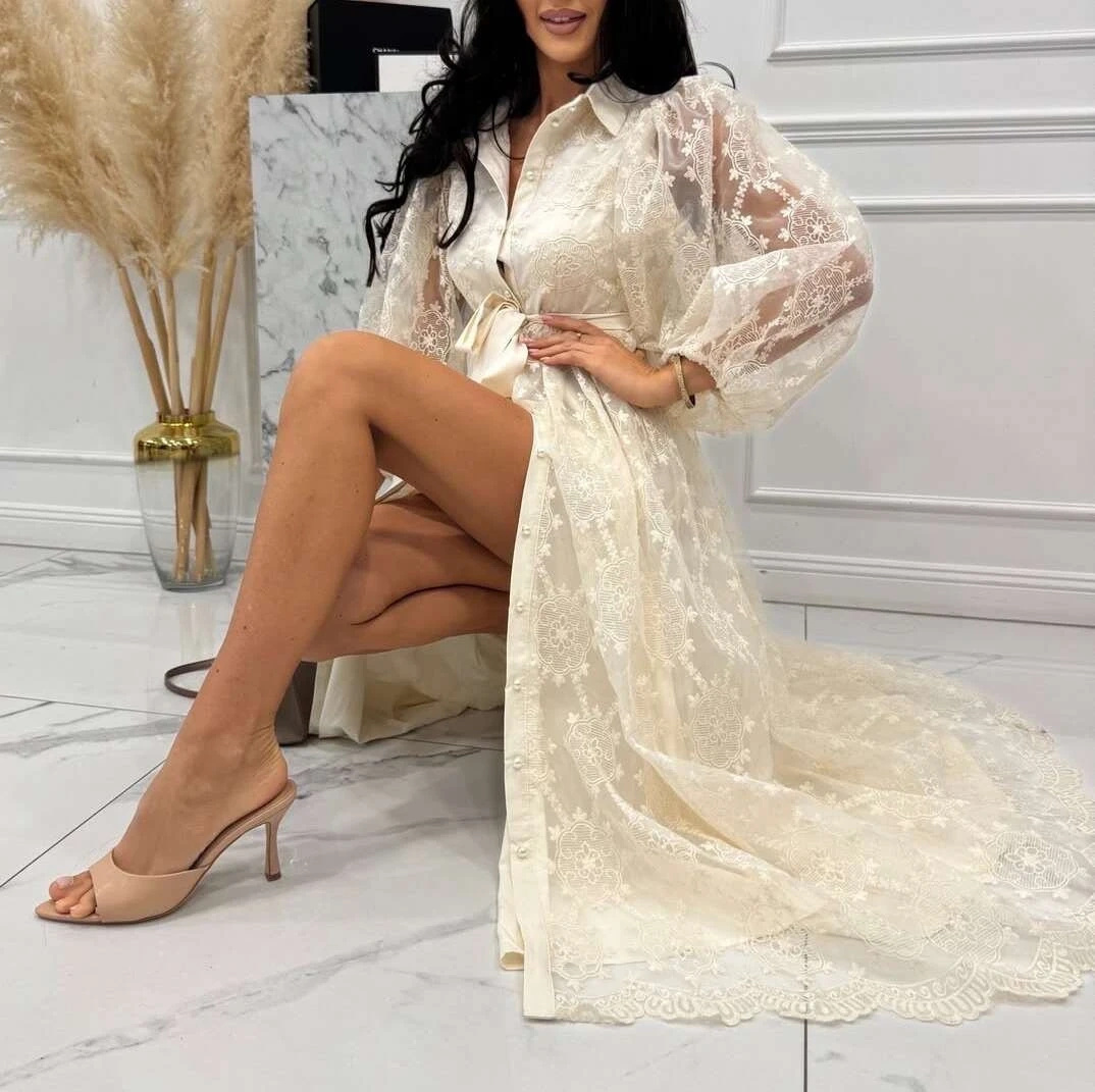 Sukienka Maxi Kremowa Koronkowa w Kwiaty Elegancka na Wesele BELOTTA