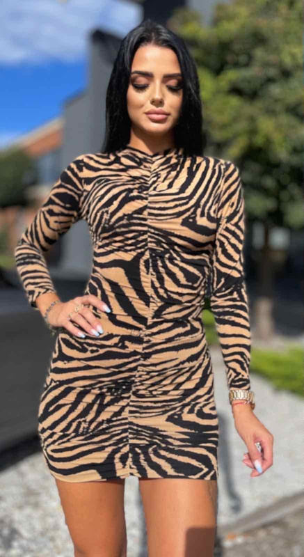 Dopasowana sukienka Amanda w print zebra beżowo-czarna z długim rękawem