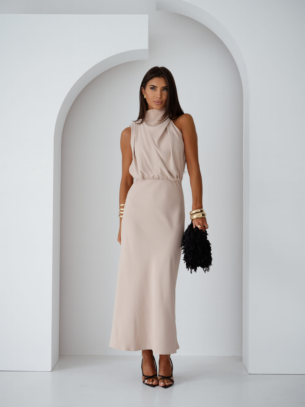 Elegancka maxi Sukienka MOON – beżowy