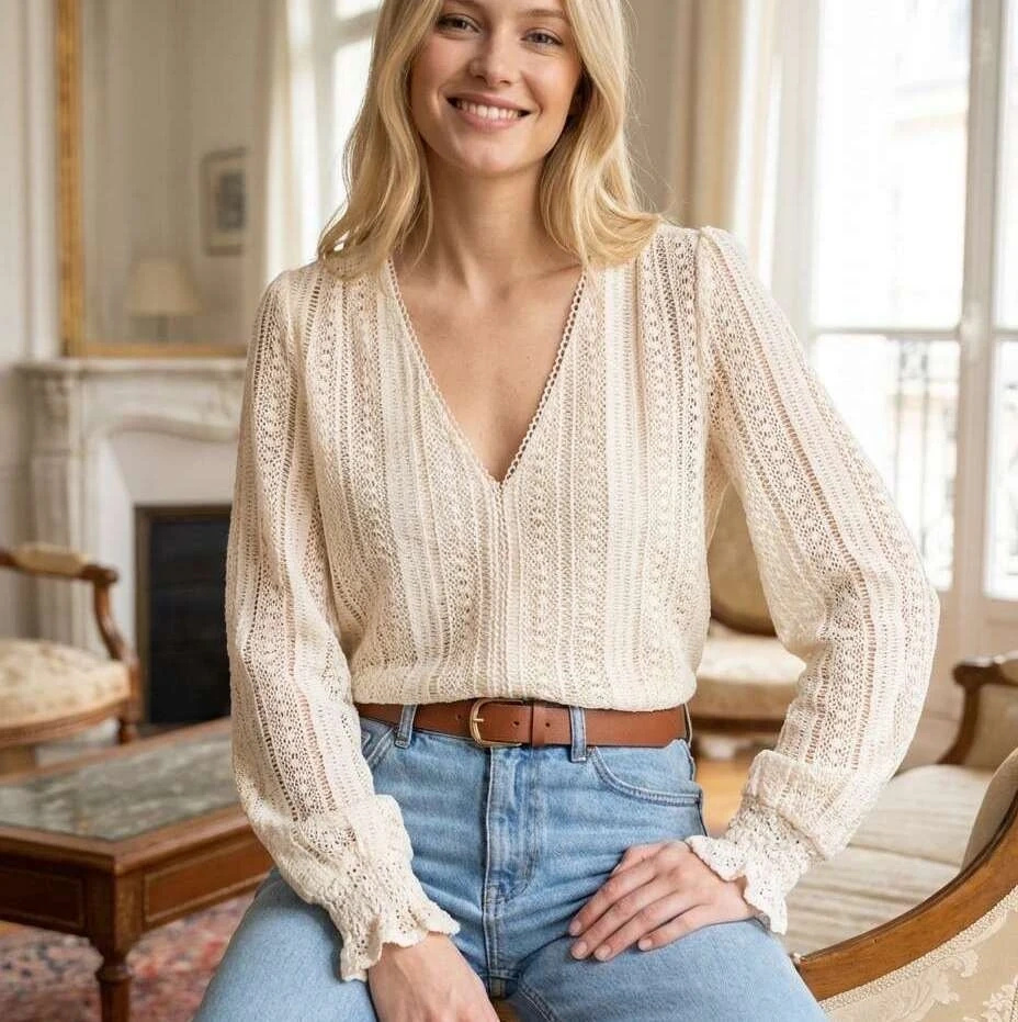 Bluzka Damska Ażurowa Beżowa Saint Luxury Dekolt V Bufiaste Rękawy Elegancka