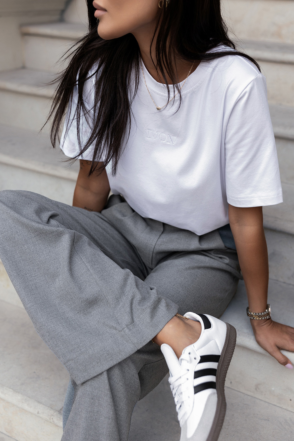 Szare Szerokie Spodnie Z Kieszeniami Fine