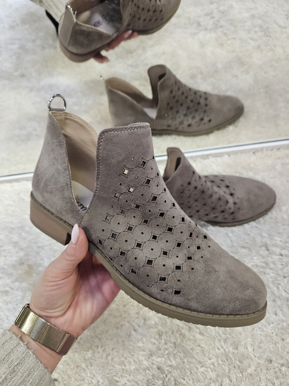 Brązowe ażurowe pólbuty  botki damskie na obcasie 