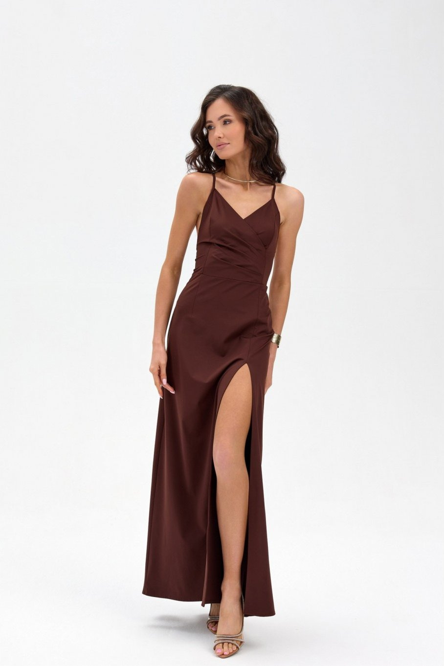 Isadora - sukienka maxi w kolorze brązowym