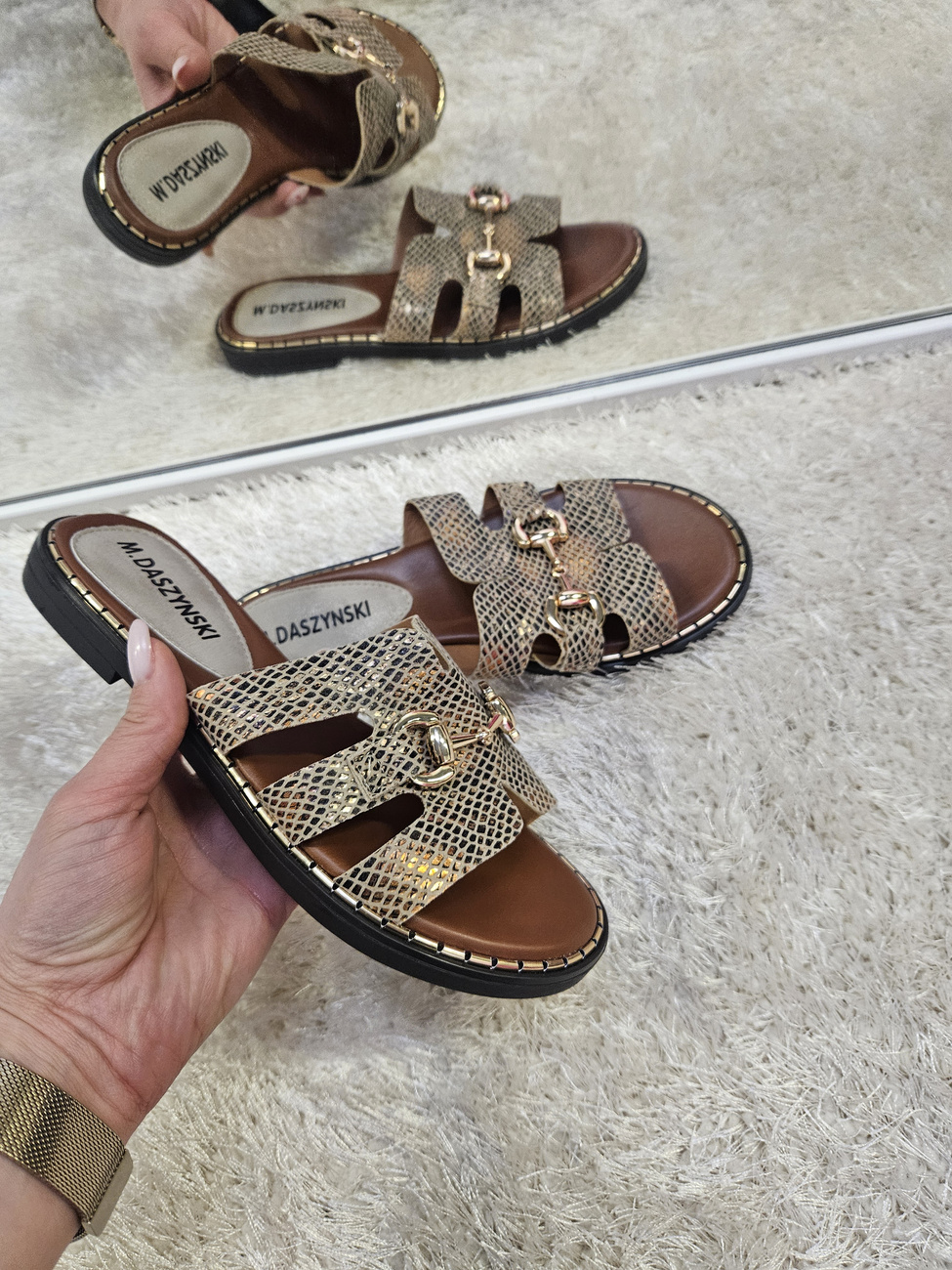 Klapki Suzi  eko skóra  złoty wąż