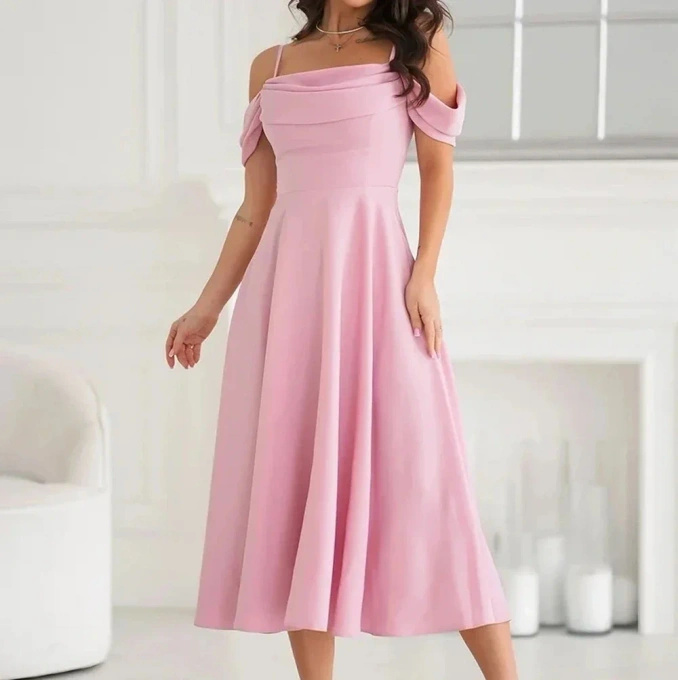 Elegancka Różowa Sukienka Midi na Wesele Studniówkę z Opadającymi Ramionami