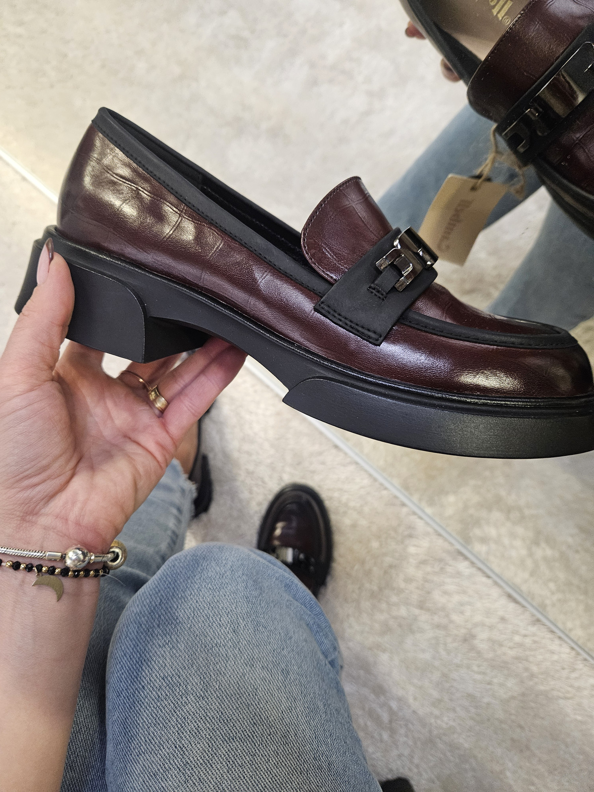 Brązowe Mokasyny na Płaskiej Podeszwie Ozdobione Klamrą ze skóry naturalnej